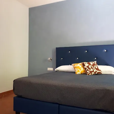 Clodio 4*